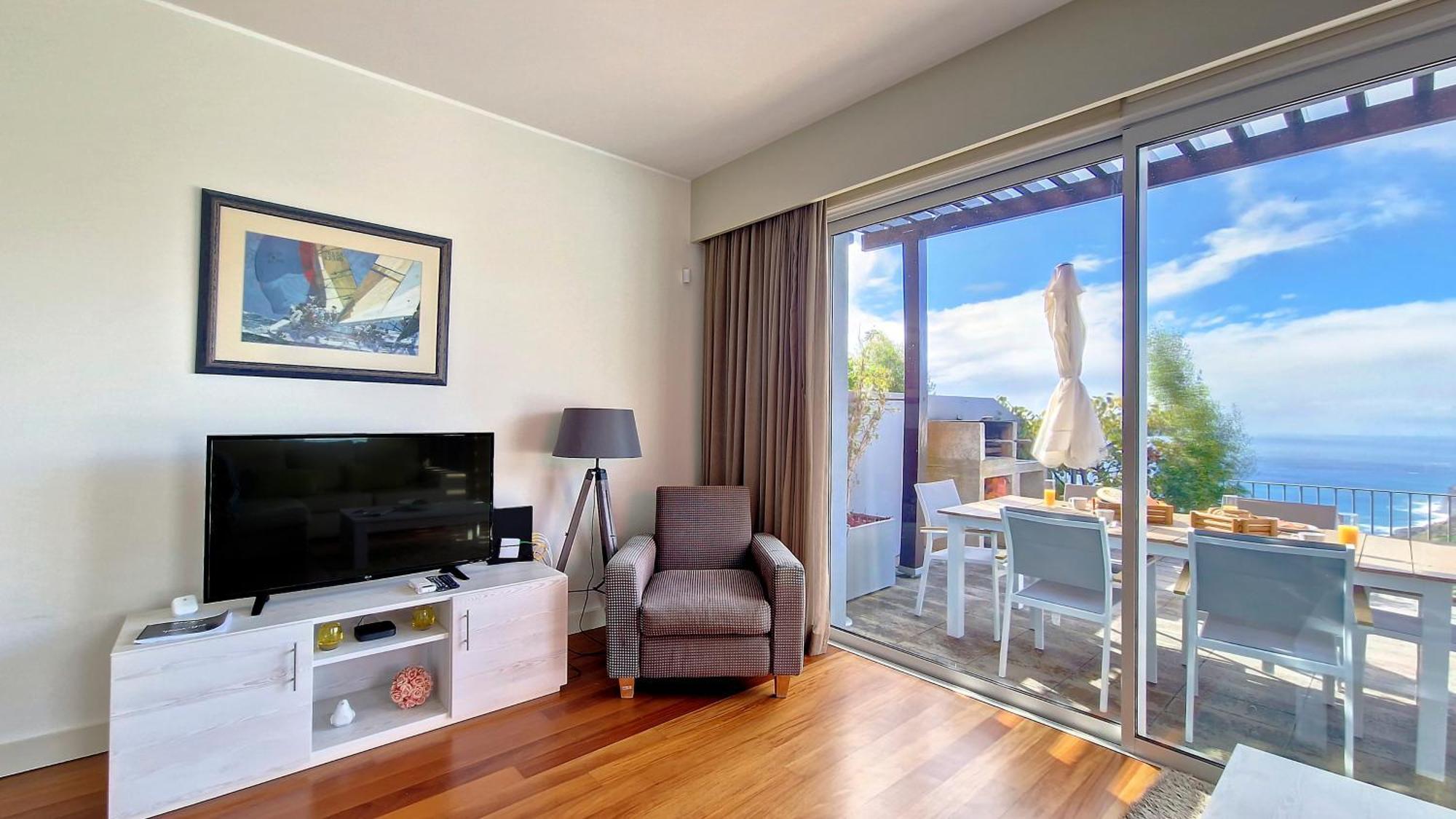 Villa Laura By Lovelystay Calheta  Exterior foto